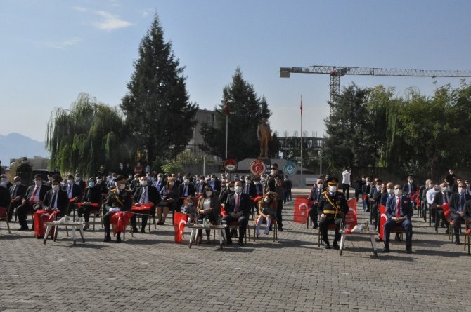 Şırnak’ta 29 Ekim Cumhuriyet Bayramı kutlamaları