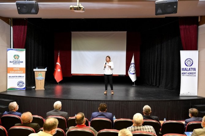 Gürkan film festivali ile ilgili STK temsilcileriyle bir araya geldi