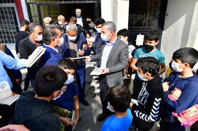 Başkan Çınar, Kiltepe Yeni Cami’de vatandaşlarla bir araya geldi
