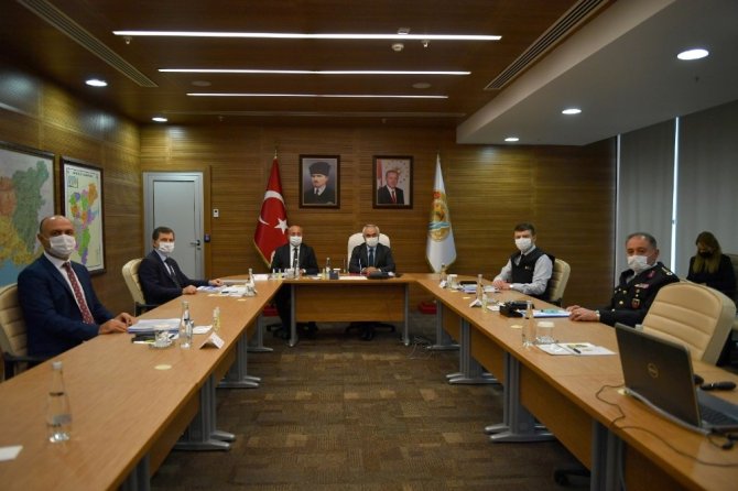 İçişleri Bakan Yardımcısı Vali Mehmet Ersoy, Denizli’de toplantıya katıldı