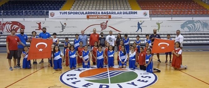 Kepez Belediyesi Spor Kulübü’nden Cumhuriyet Bayramı kutlaması