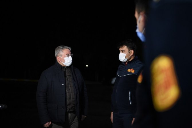 Çorum Belediyesi İzmir’e hijyen malzemesi ve maske gönderdi
