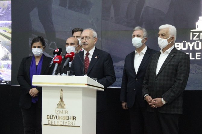 CHP lideri Kılıçdaroğlu: "Daha güçlü binalara, kentsel dönüşüme ihtiyacımız var"