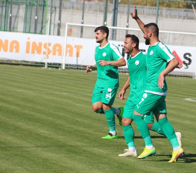 Misli.com 2. Lig: Sivas Belediyespor: 4 - Turgutluspor: 0
