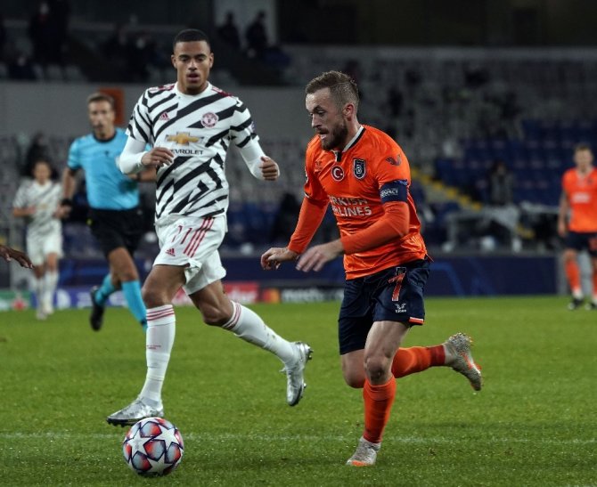 UEFA Şampiyonlar Ligi: Medipol Başakşehir: 2 - Manchester United: 1 (Maç sonucu)