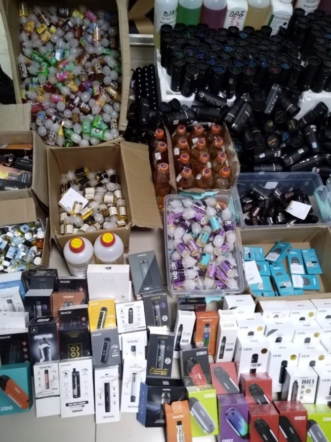 Antalya’da elektronik sigara operasyonu