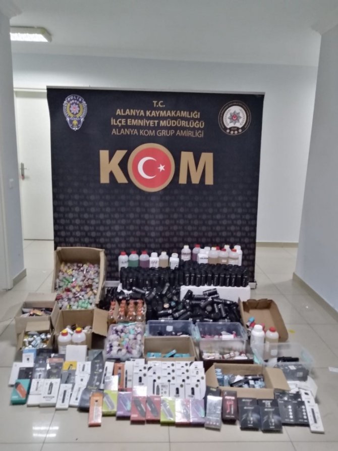 Antalya’da elektronik sigara operasyonu