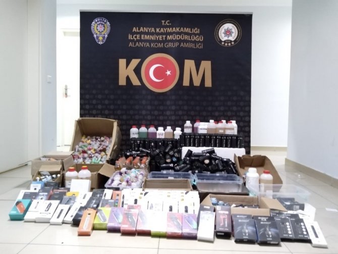 Antalya’da elektronik sigara operasyonu