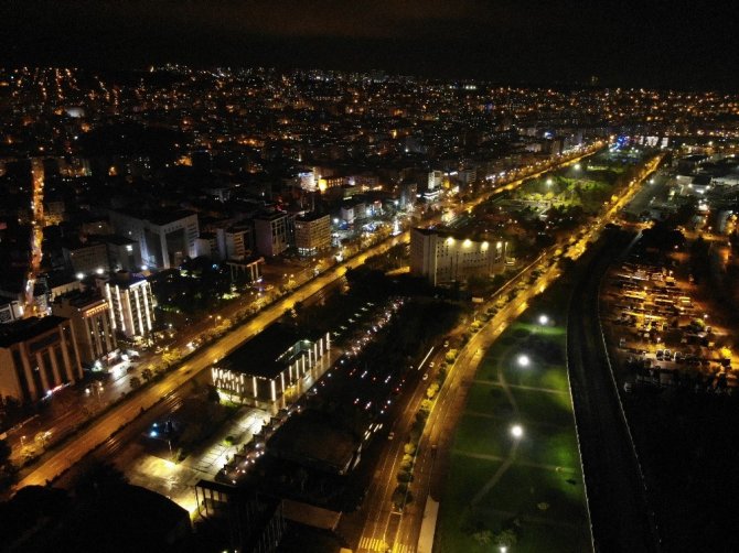 Samsun sokakları sessizliğe büründü