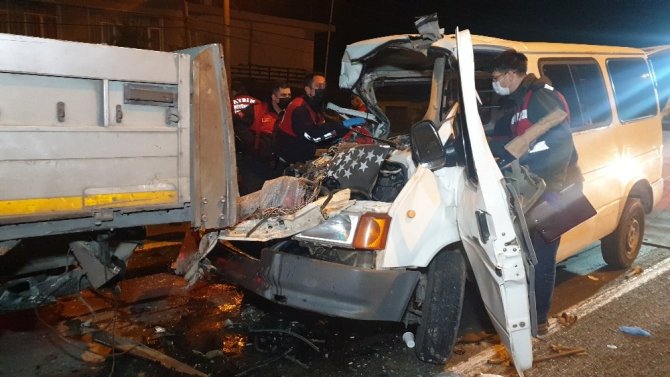 Aydın’da feci kaza: 1 ölü, 1 yaralı