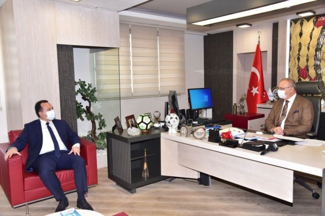 Başkan Ergün ve Dutlulu Akhisar’ın projelerini konuştu