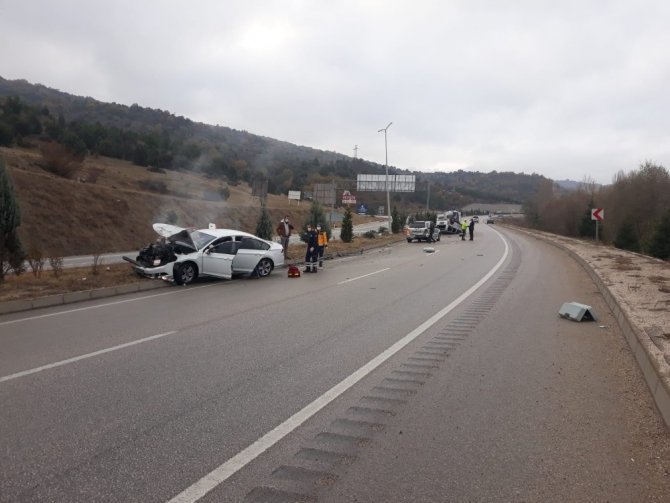 Karabük’te 2 ayrı trafik kazası: 1’i çocuk 4 yaralı