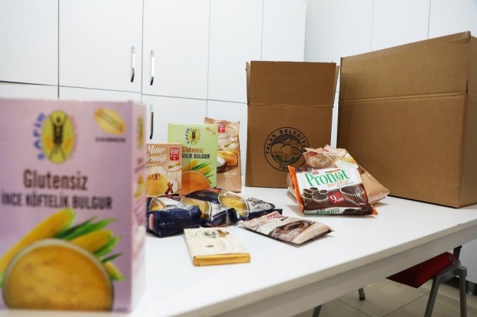 Talas’tan çölyak hastalarına gıda paketi