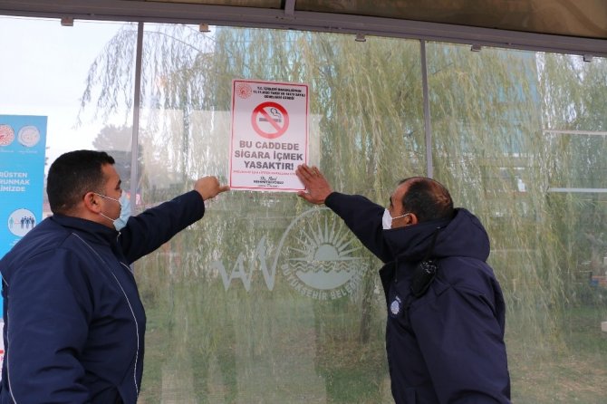 Erciş Belediyesi cadde ve sokaklara sigara yasağı uyarı görselleri astı