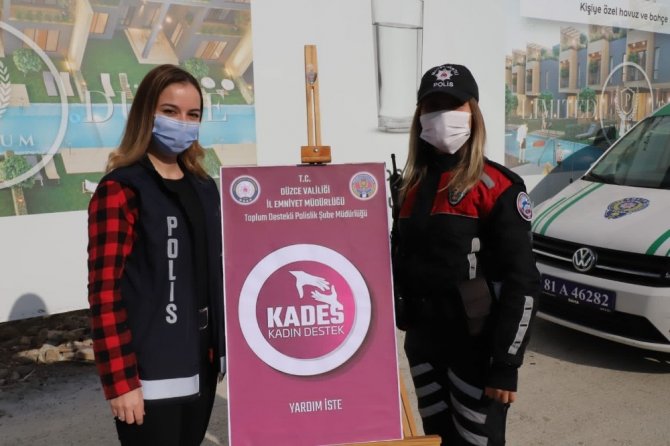 Düzce’de Kadın Polisler Kadınlara KADES’i Anlattı