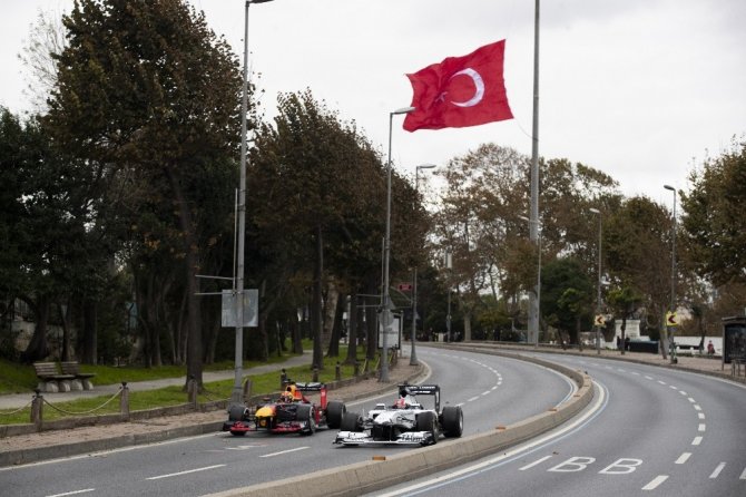 İstanbul’daki F1 gösterisi tüm dünyada yayında
