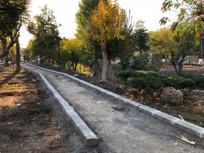 Kemer Atatürk Parkı çalışmalarında sona gelindi