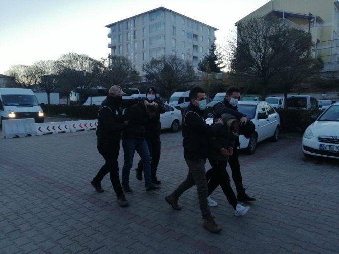 Yozgat’ta DEAŞ operasyonu: 22 gözaltı