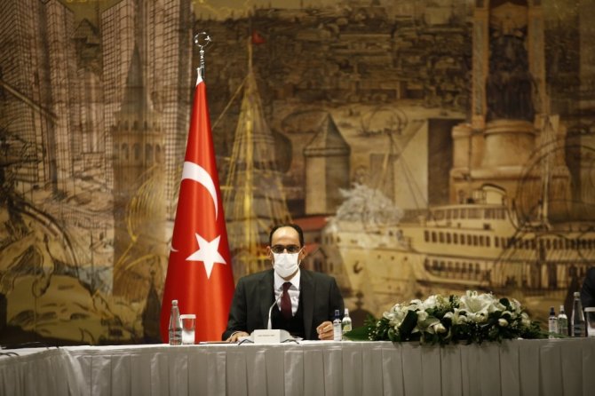 Cumhurbaşkanlığı Sözcüsü Kalın ve Bakan Gül dini azınlık temsilcileriyle bir araya geldi