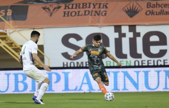 Süper Lig: Aytemiz Alanyaspor: 1 - Konyaspor: 0 (Maç sonucu)