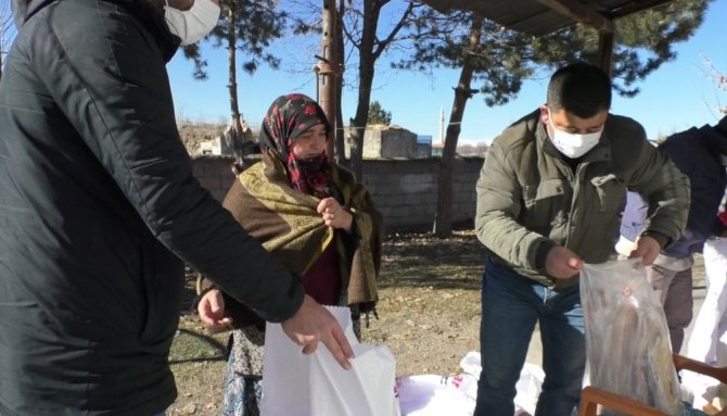 ‘Tellerde kurutulan kazlar’ Kars dışına gönderiliyor