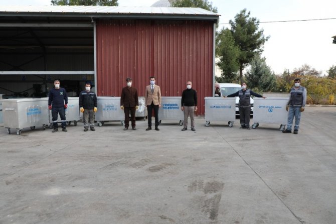 Yenişehir Belediyesi çöp konteynerlerini üretip yeniliyor