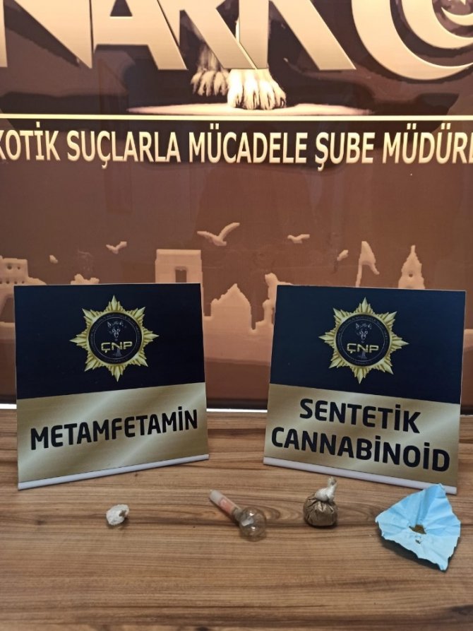 Çanakkale’de uyuşturucu operasyonu:3 gözaltı