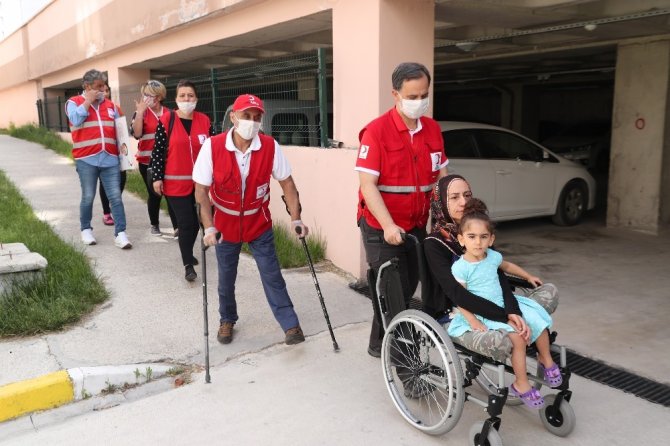 Dünya Engelliler Günü’nde Kızılay’dan “Engelsiz Kulüp” projesi