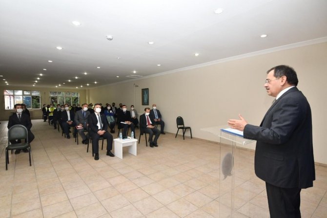 Başkan Demir: "Herkes görevini layıkıyla yapmak zorunda"