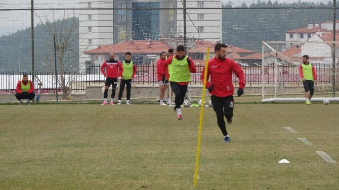 Uşakspor’un kaptanı Seçkin Getbay: "Bizim de hedefimiz şampiyonluk"