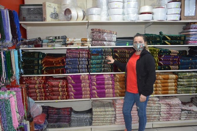 Sinop’ta hac ve umre malzemeleri raflarda kaldı