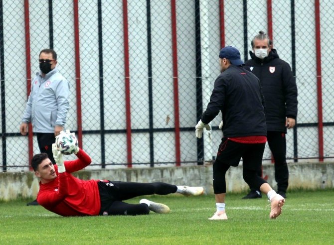 Samsunspor 1 sezonda yediği golden fazlasını 13 maçta yedi