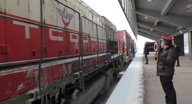 Türkiye’den Çin’e gidecek ikinci ihracat treni Kars’ta