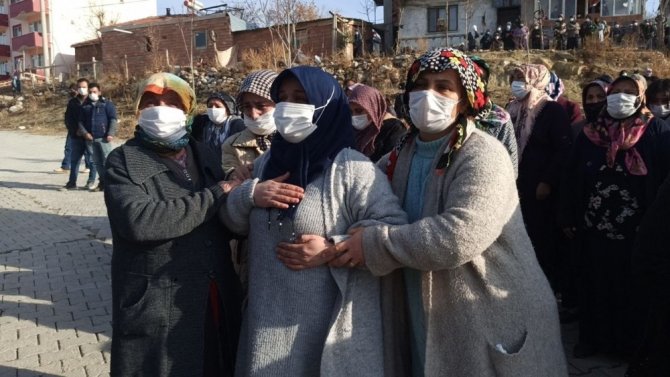 Somali’deki saldırıda yaşamını yitiren Erdinç Genç son yolculuğuna uğurlandı