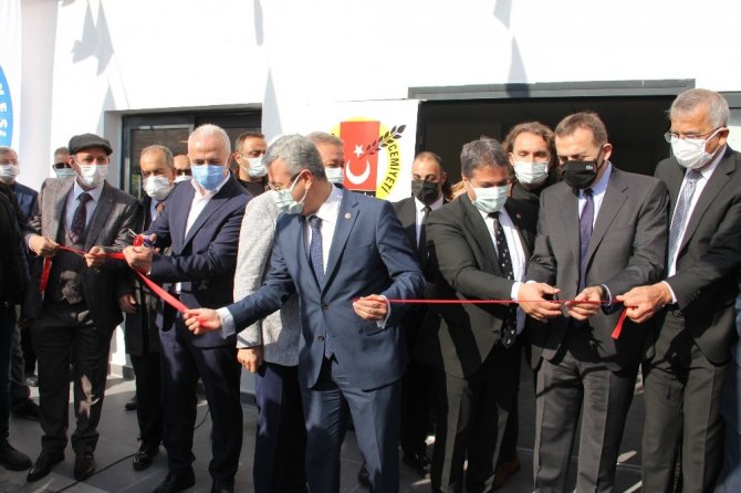 Mezitli Belediyesi Basın evi törenle açıldı