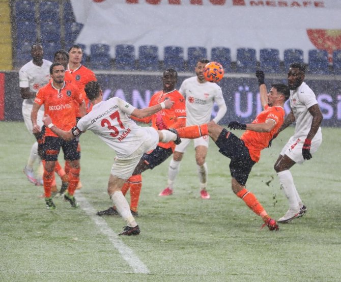 Sivasspor, ligde 8. beraberliğini aldı