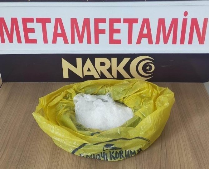 Nevşehir’de uyuşturucu taciri 2 kişi tutuklandı