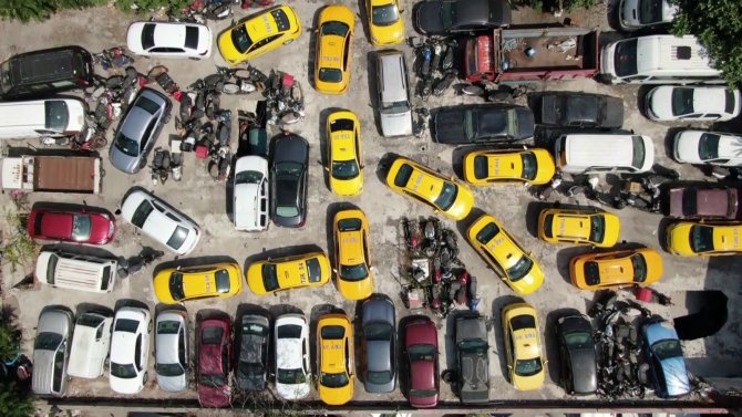 Yediemin otoparkları taksilerle doldu