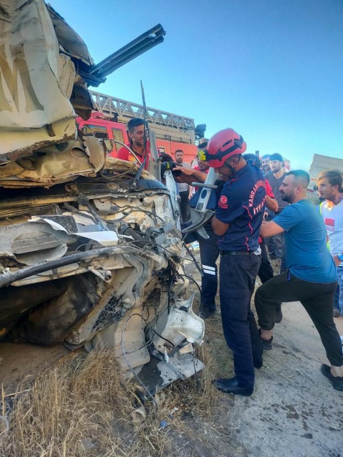 Kahramanmaraş’ta zincirleme trafik kazası: 5 yaralı
