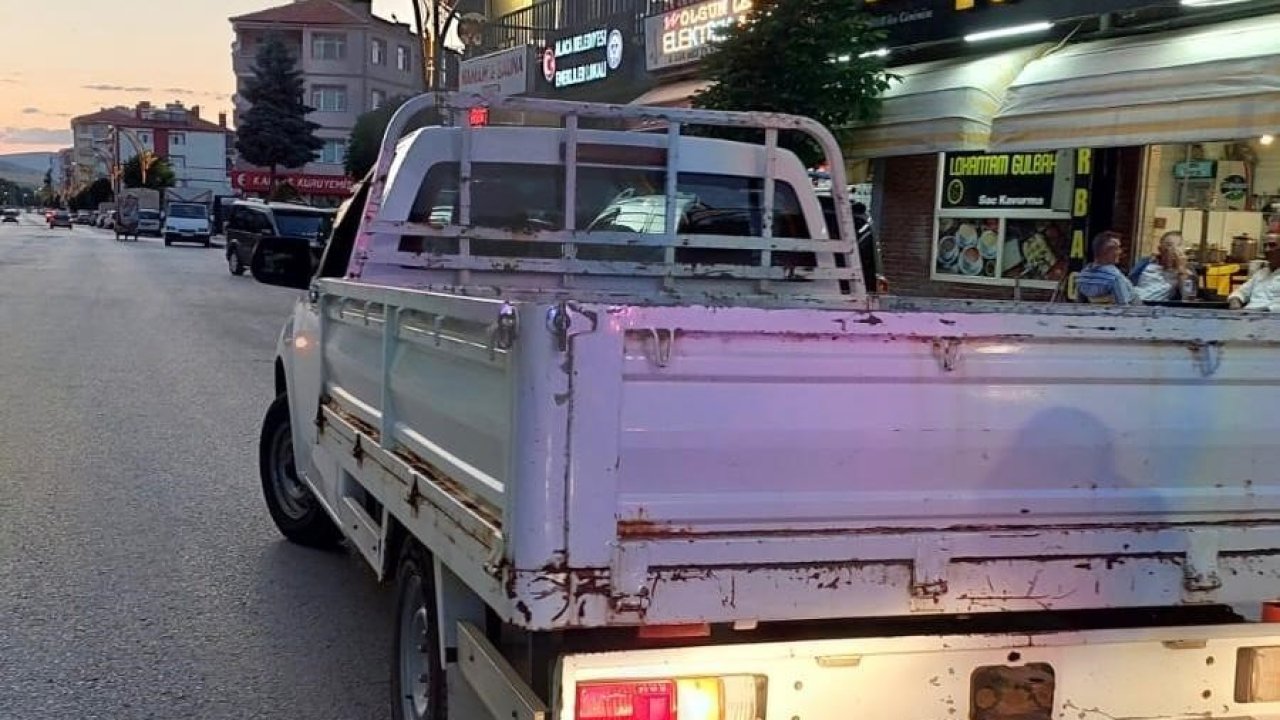 Kamyonetin yaya yaralandı