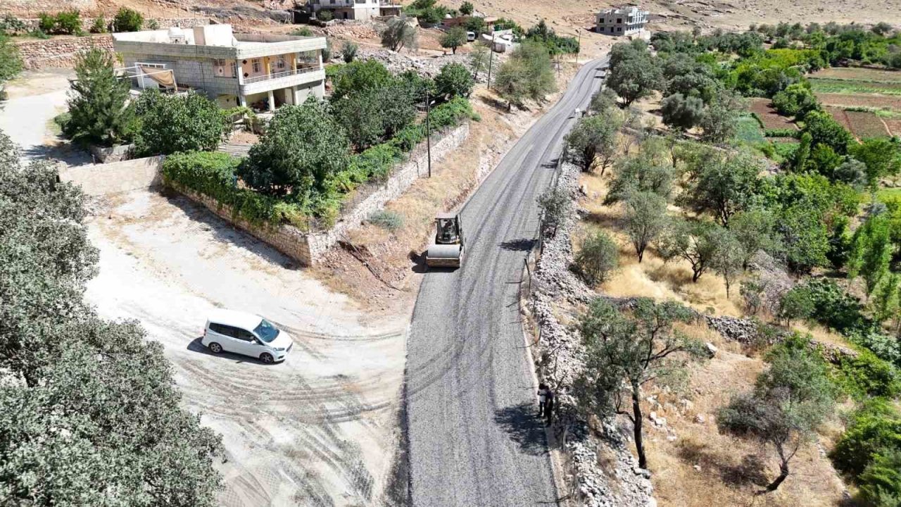 Mardin’de 20 yıllık yol sorunu çözüme kavuşturuldu