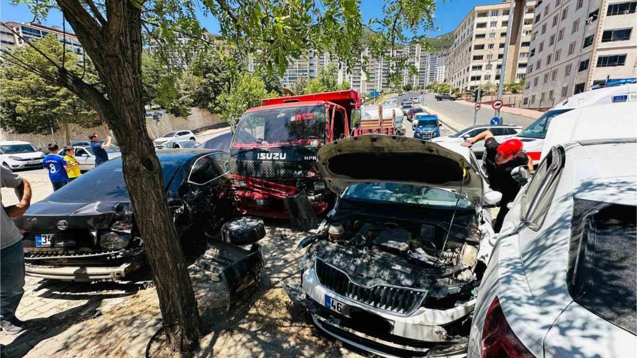 Kahramanmaraş’ta trafik kazası:  3 yaralı