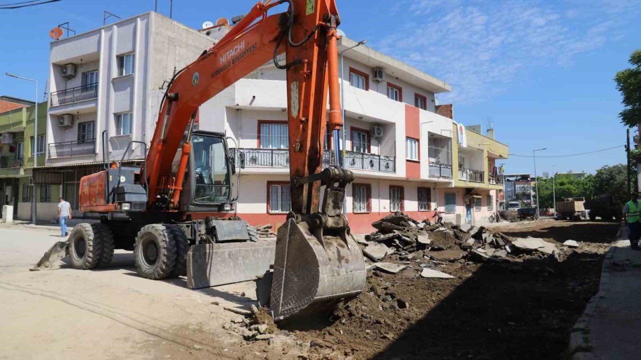 Turgutlu’nun Atatürk Mahallesindeki bütün sokaklar yenileniyor