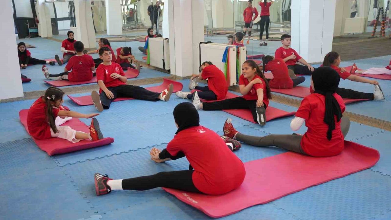 Şehitkamil yaz spor akademisi başladı