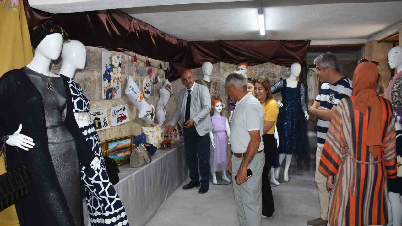 Şahinbeyli kadınların hünerli ellerinden sanata yolculuk