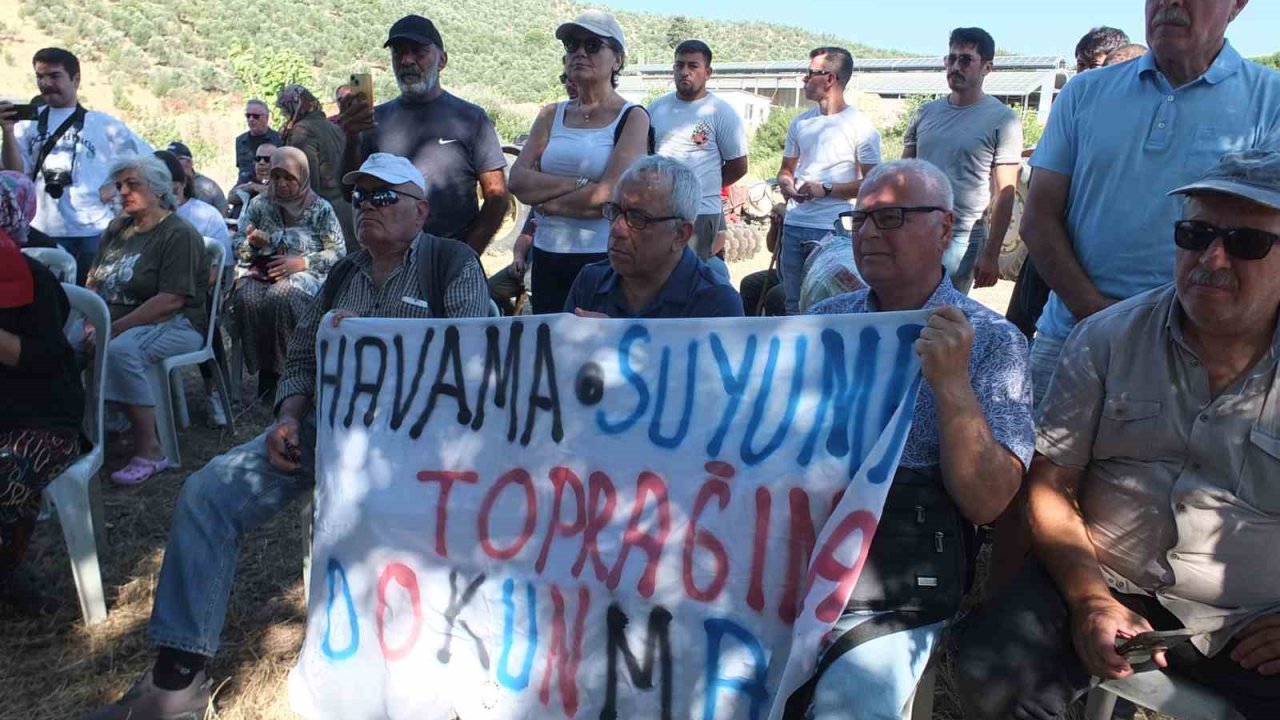 Balıkesir’de mahalle halkının katı atık geri dönüşüm tesisi isyanı