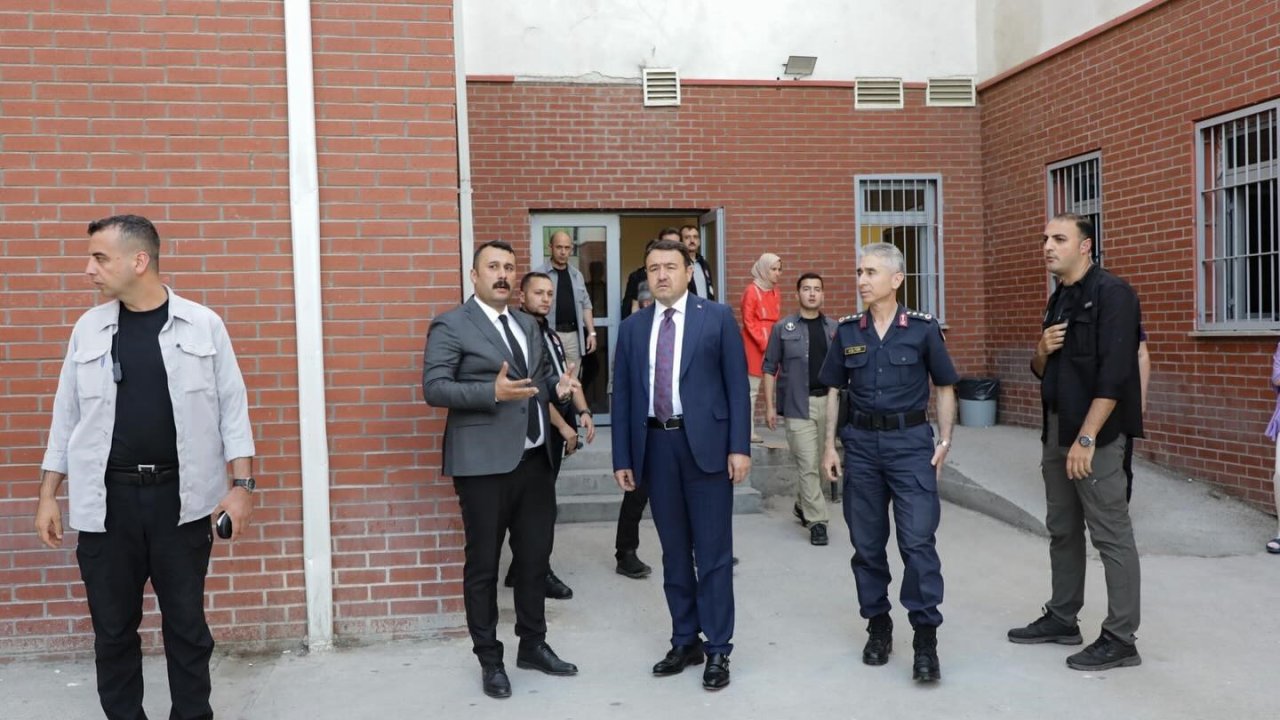 Vali Musa Işın’dan Geri Gönderme Merkezi’ne denetim ziyareti