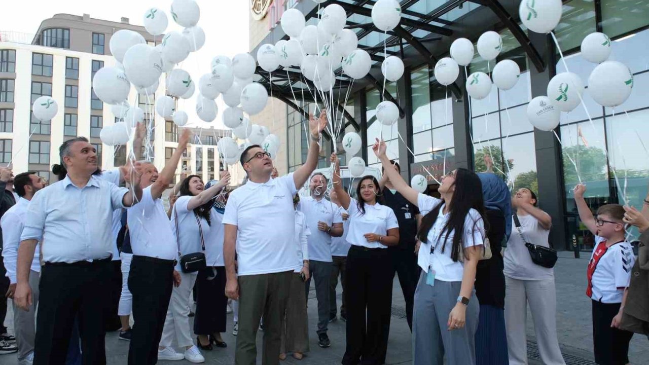 Toplumsal bilinç için skolyoz balonları havalandı