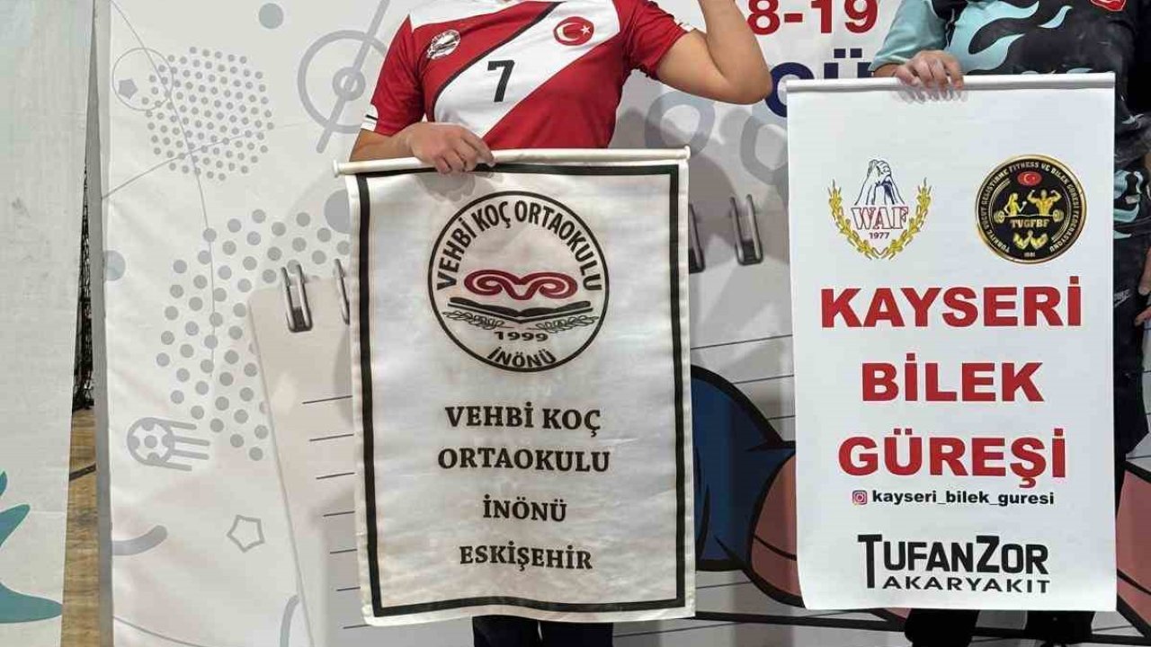 Vehbi Koç Ortaokulu öğrencisi Türkiye 2’nci oldu