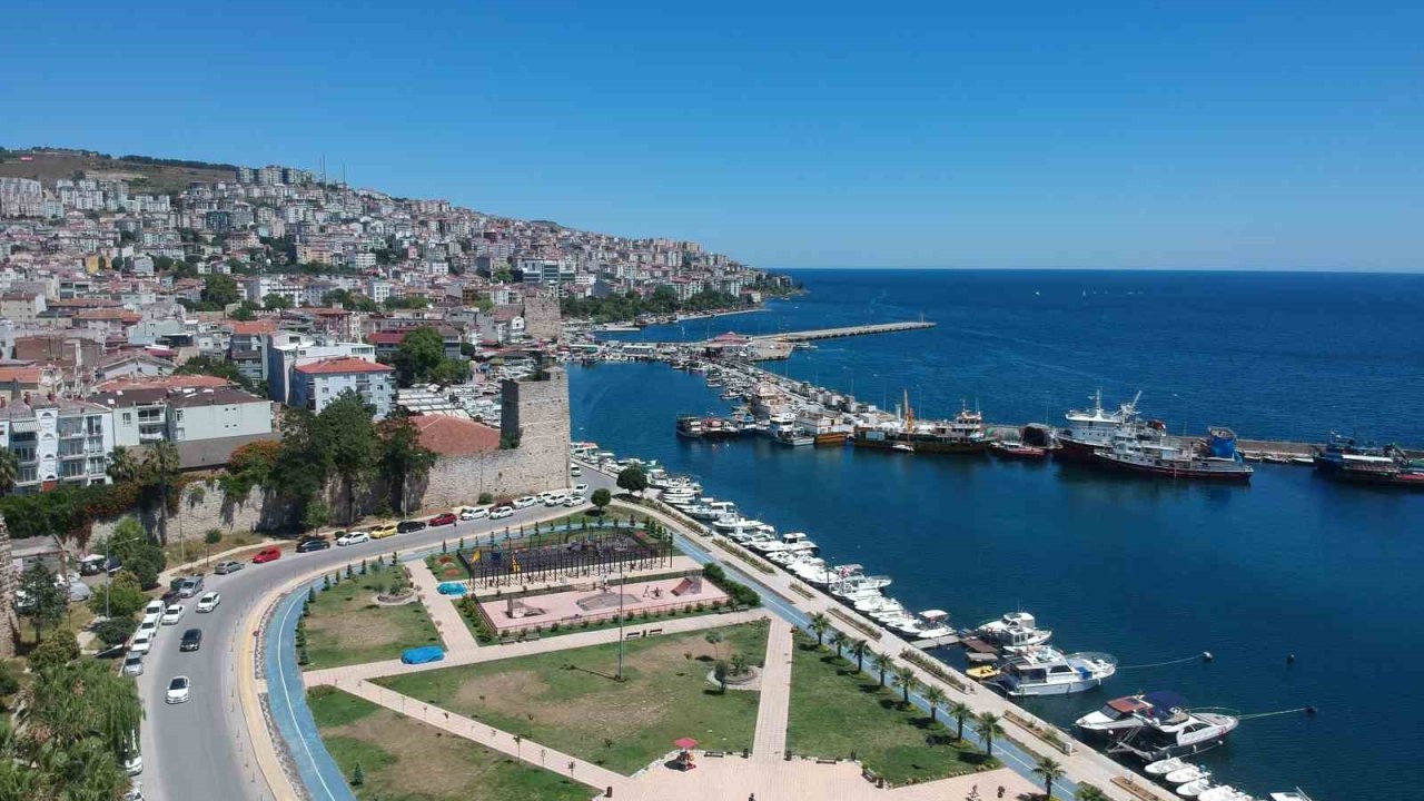 Sinop’ta bazı alanlarda yüzmek yasaklandı